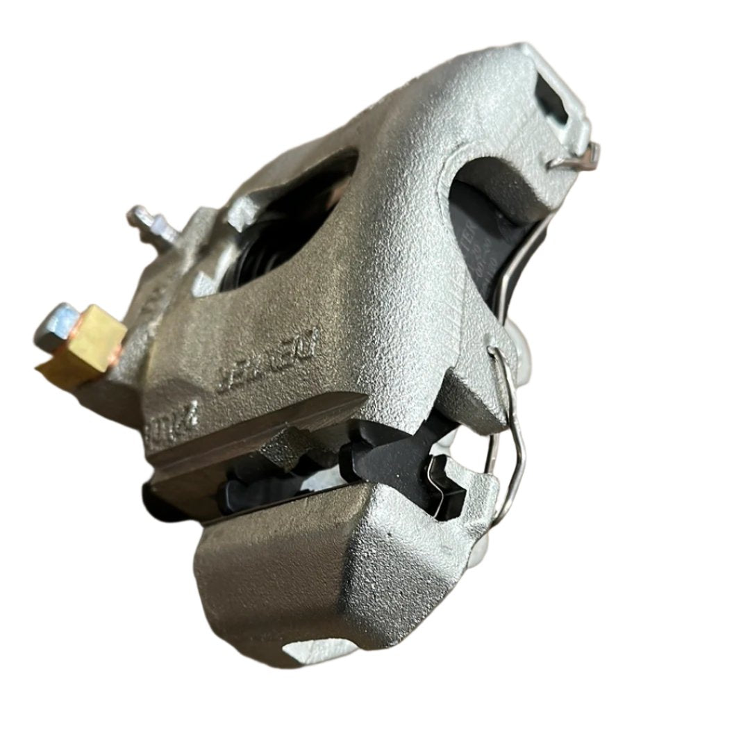 089-135-24 UFP Brake Caliper DB-35 with pads, Right - Brakes 4 Trailers