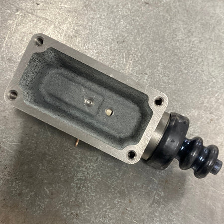 Titan Model 60 Master Cylinder for Drum Brakes071-A98-00 - Brakes 4 Trailers
