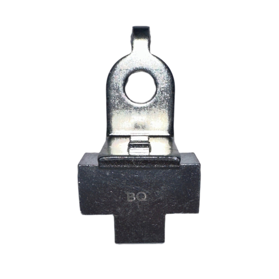 BQ7812 Brake Line T With Bracket