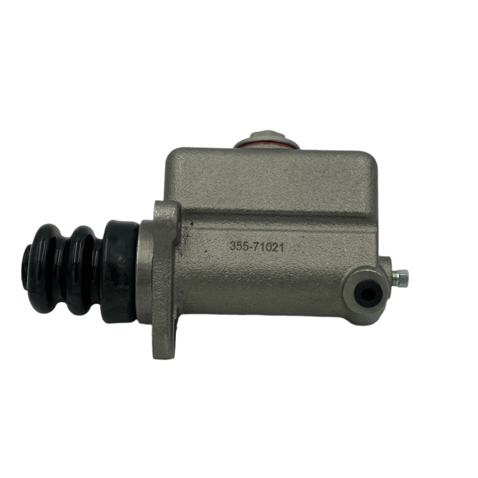 Master Cylinder for Air over Hydraulic Trailer Brakes, 3 Hole Mount